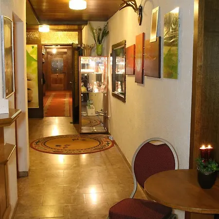 Hotel Lowen
